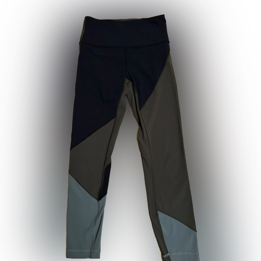 Lululemon Women’s Leggings Sz 6 Multi-Color Block High Waist Athletic Yoga Pants